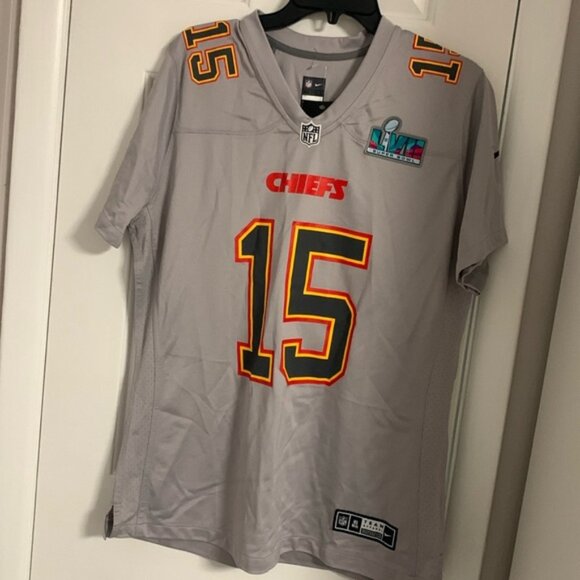 Patrick Mahomes Jersey - Picture 1 of 4